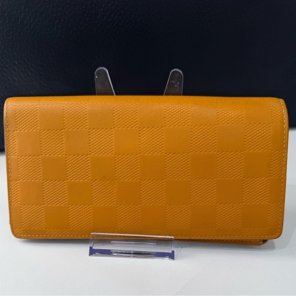Damier Infini Brazza Wallet Solar Mustard Yellow - Picture 3 of 13